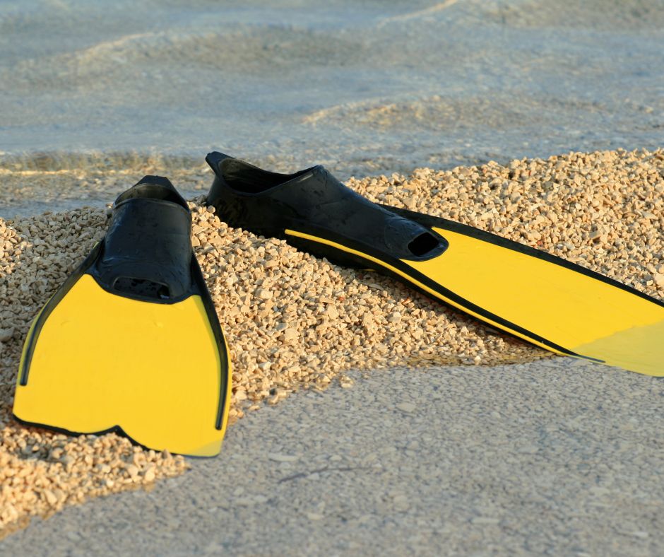 zwemflippers duiken op Curacao